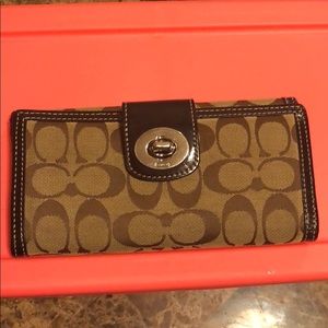 Authentic Coach Wallet